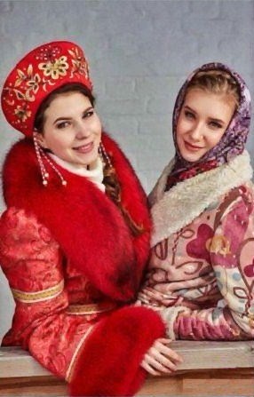 Russian costume, kokoshnik headdress 